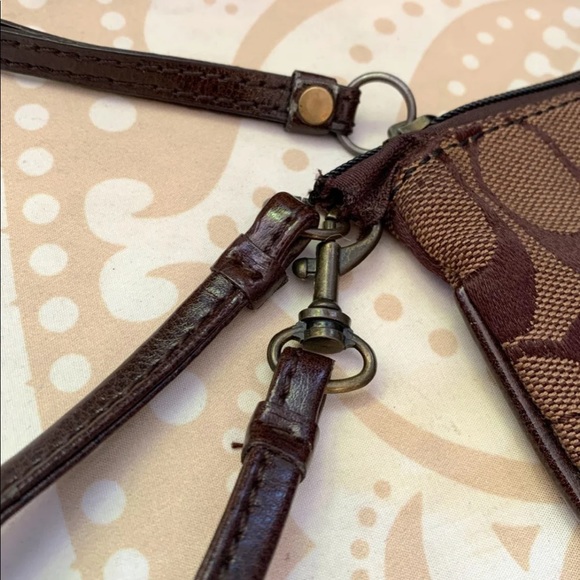 Coach Wristlet - Picture 3 of 3